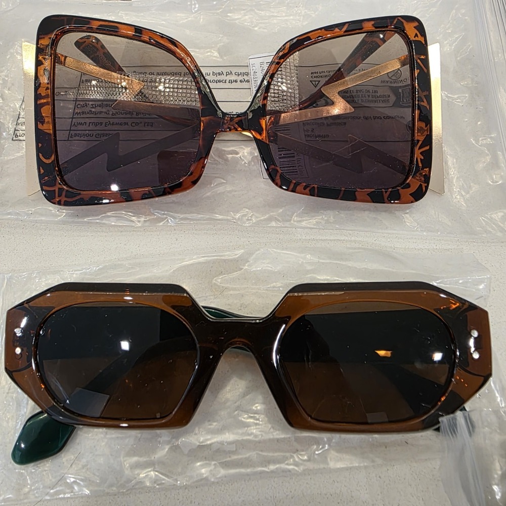Bundle Of 14 SunGlasses & Eye Glasses. Red Sojos,2 Reading Glasses +2.5, 3 Spot - Picture 11 of 15
